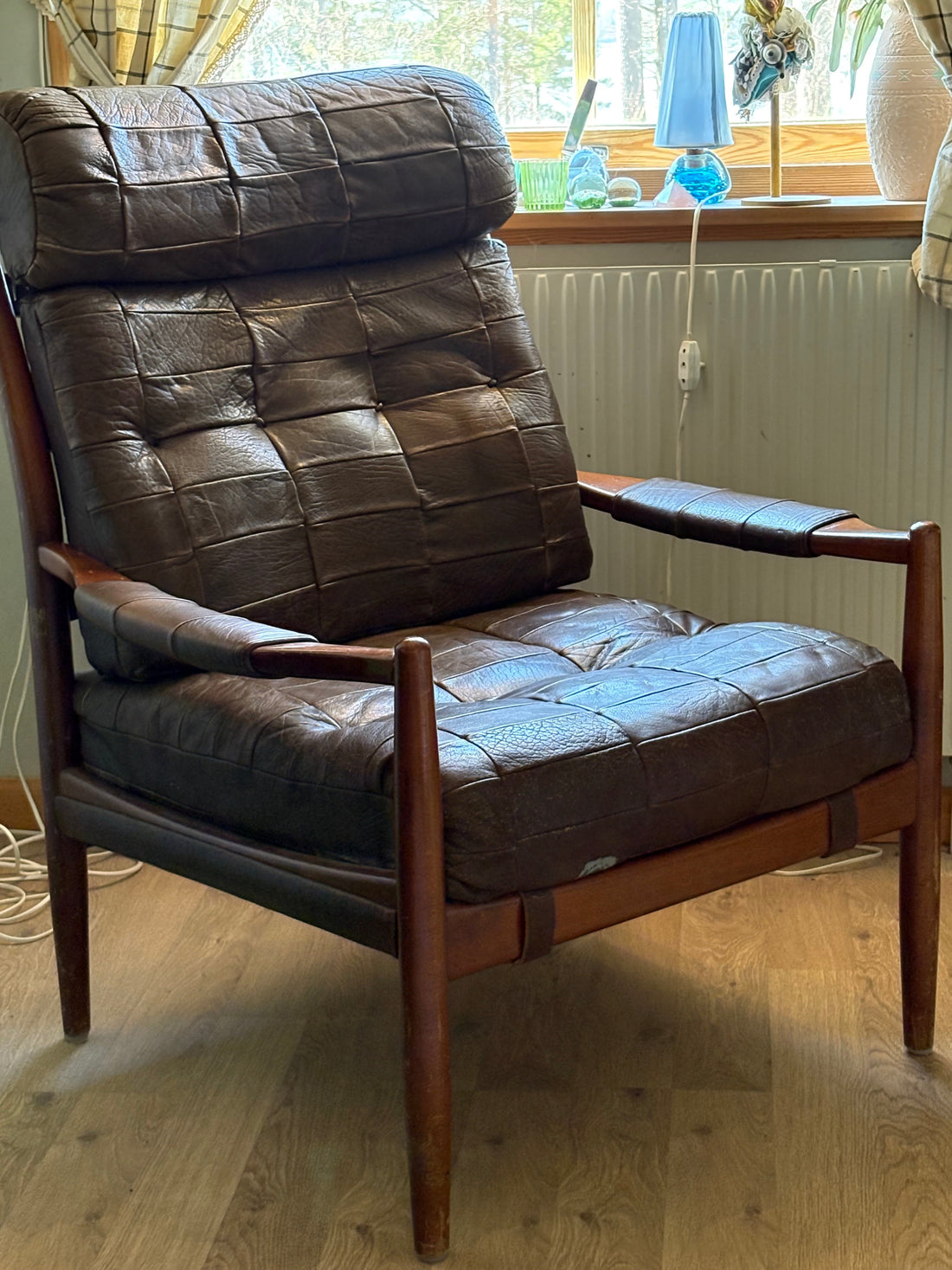 Snygg vintage karmstol ” Läckö”