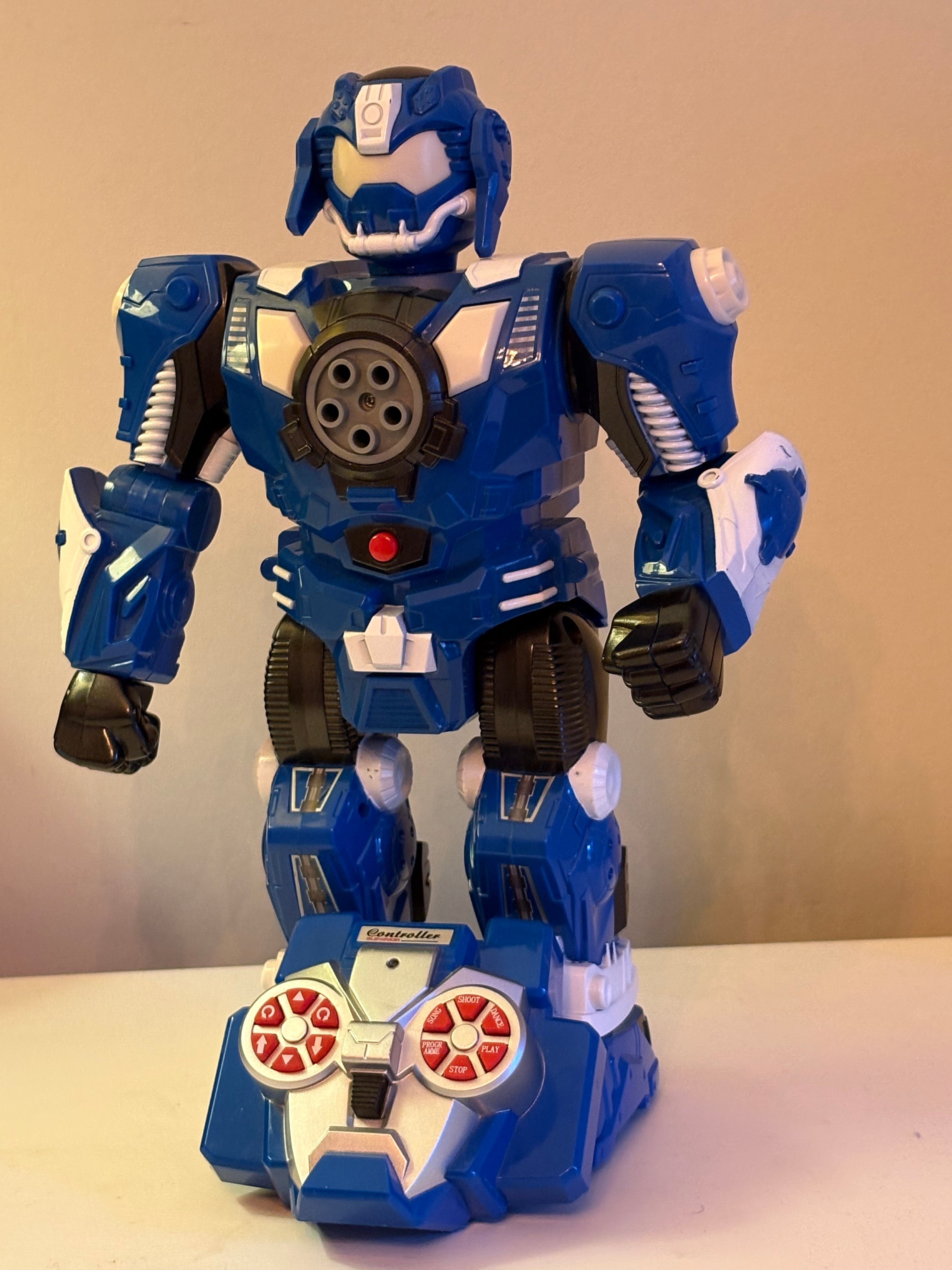 Retro Transformer med fungerande kontroll i mycket fint skick, 1980 tal.