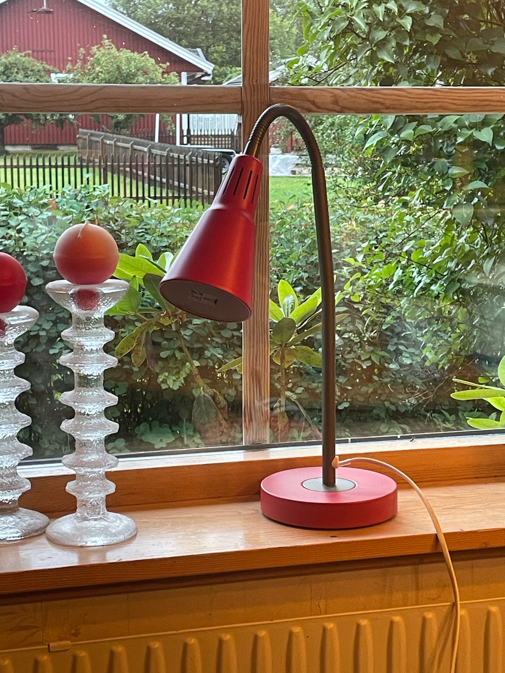 Snygg vintage skrivbordslampa i fint skick.