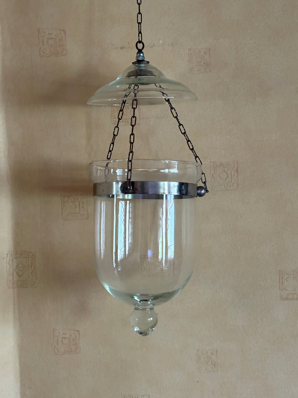 Tre st antika ” Colonial Bell Jar Glass Lanterns i mycket fint skick.