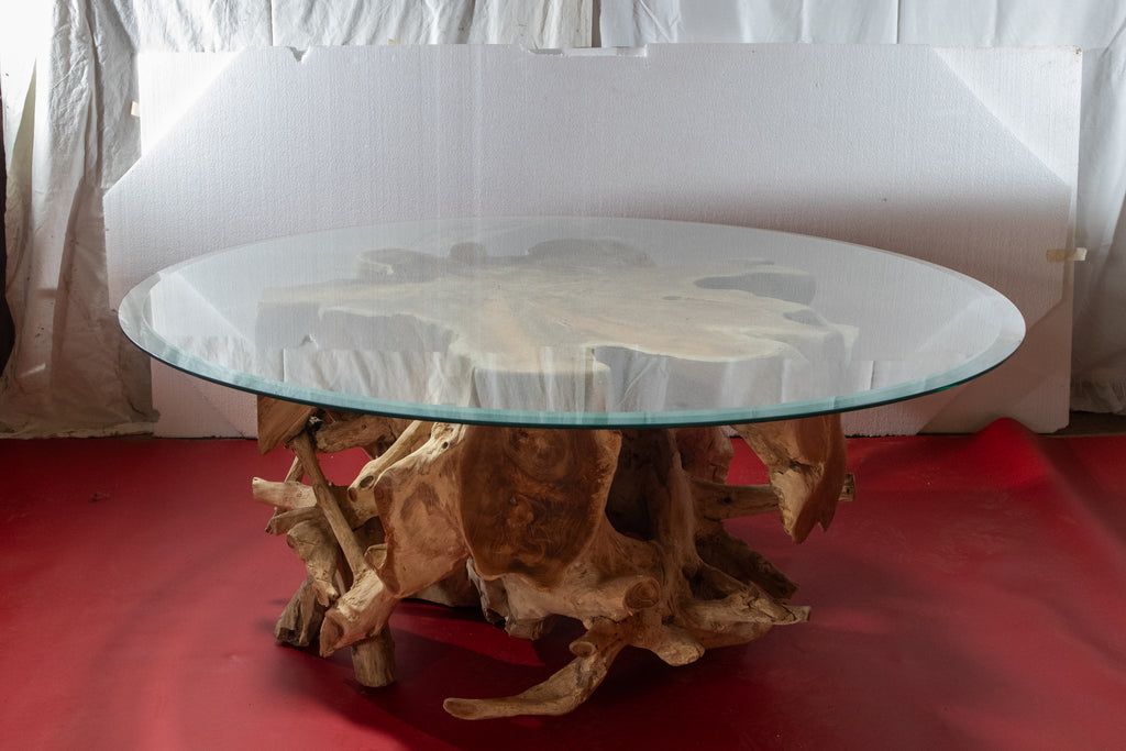 Vackra och unika teak rot bord med valfri glasskiva. Teak rotens stl är från typiska vardagsrums bord till större middagsbord.