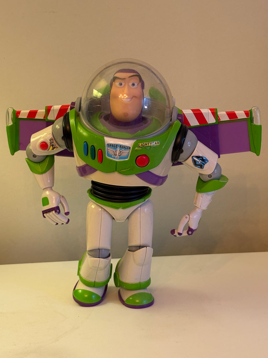 Toy Stories Buzz Lightyears gubbe från 1995 i fint skick.