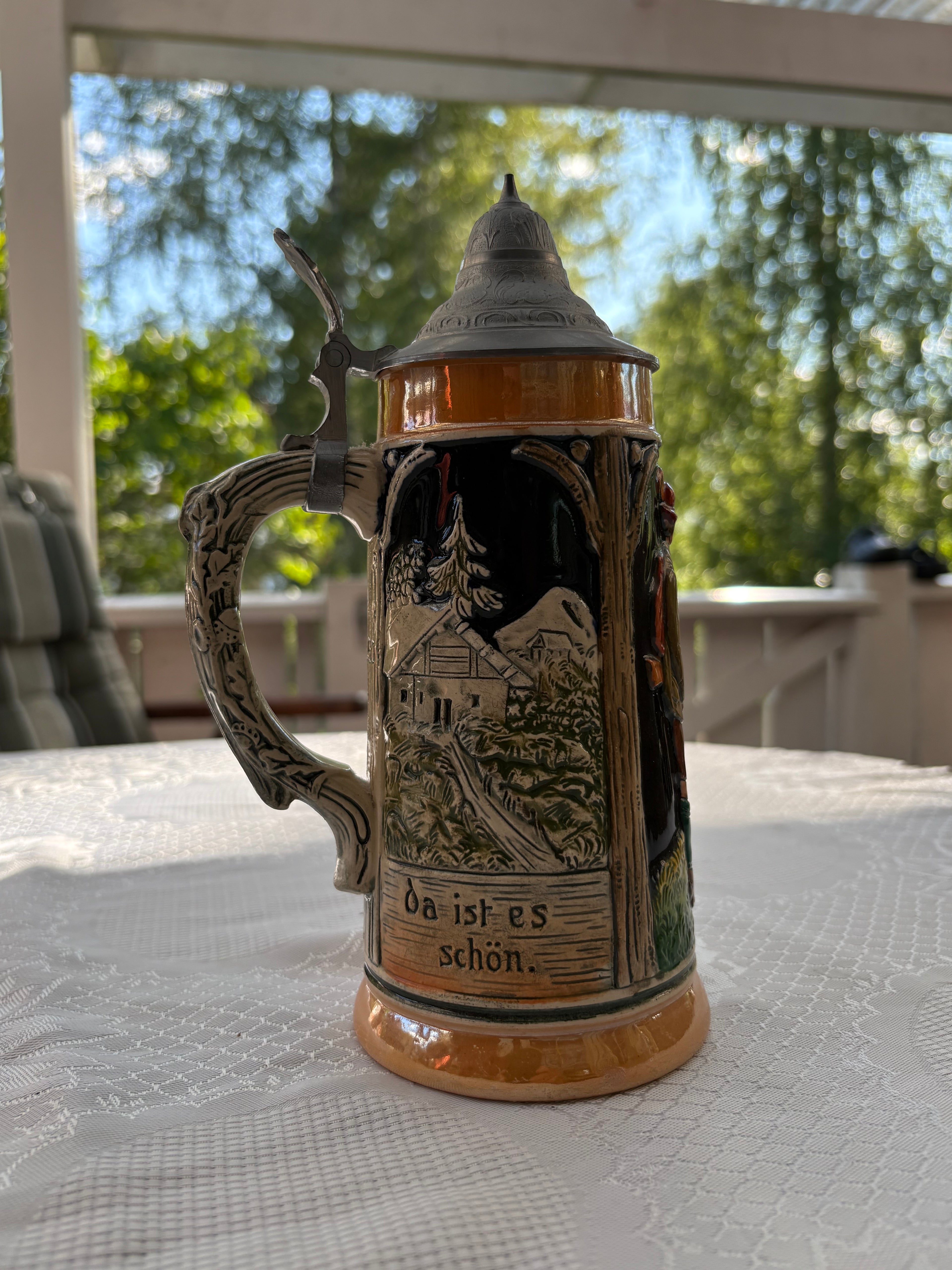 Tre st vackra vintage Tyska ölkrus i keramik med tennlock 1960 tal.