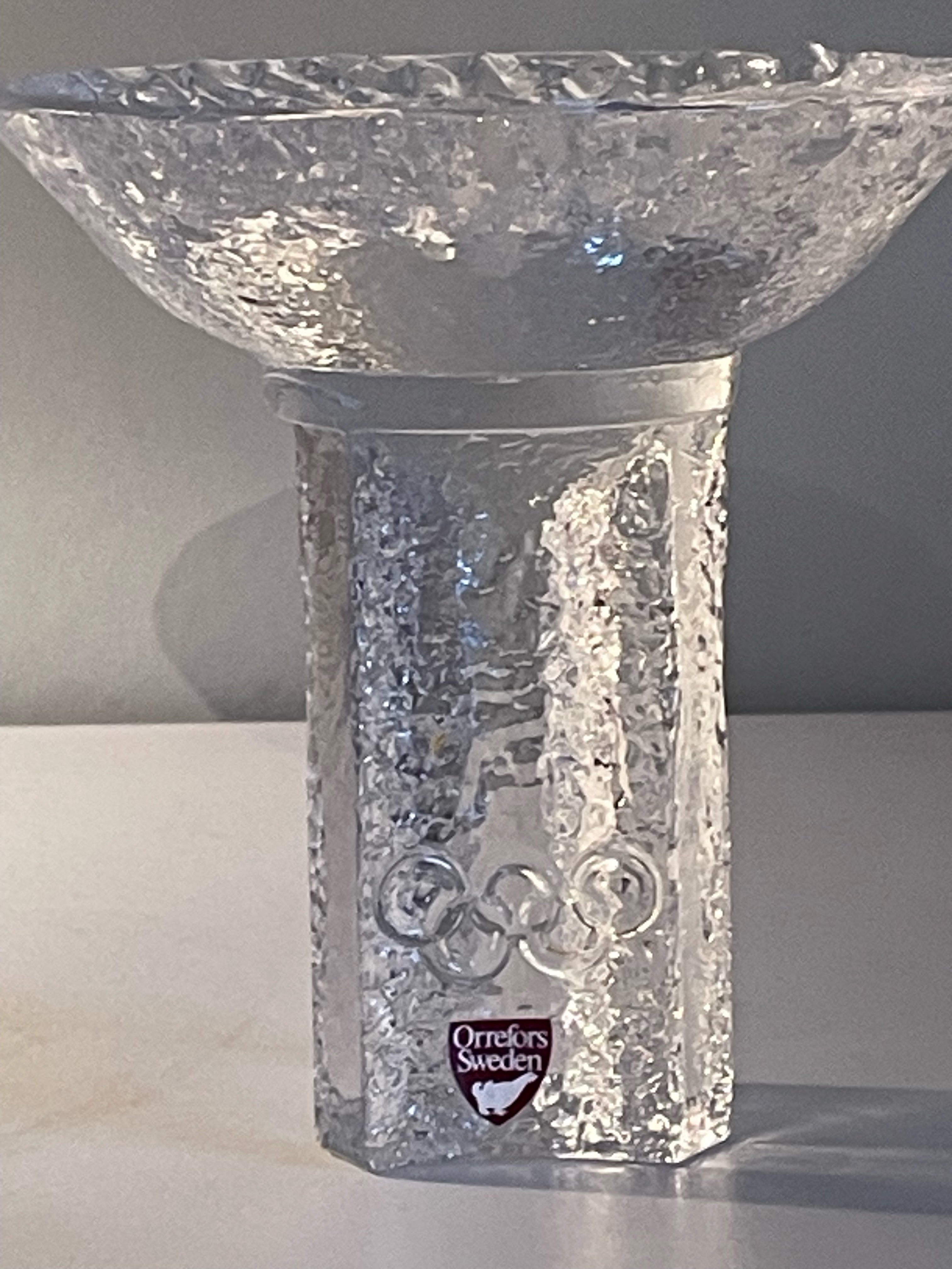 Ljushållare i glas , Olympiska elden från Orrefors.