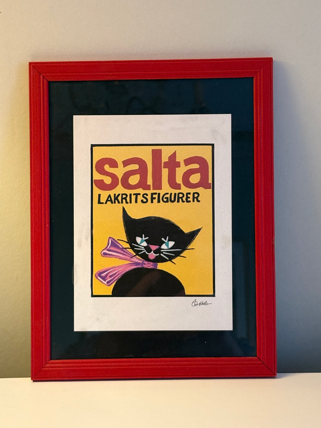 Kul och cool godistavla ” Salta Lakrisfigurer” signerad Tommy Hallgren.