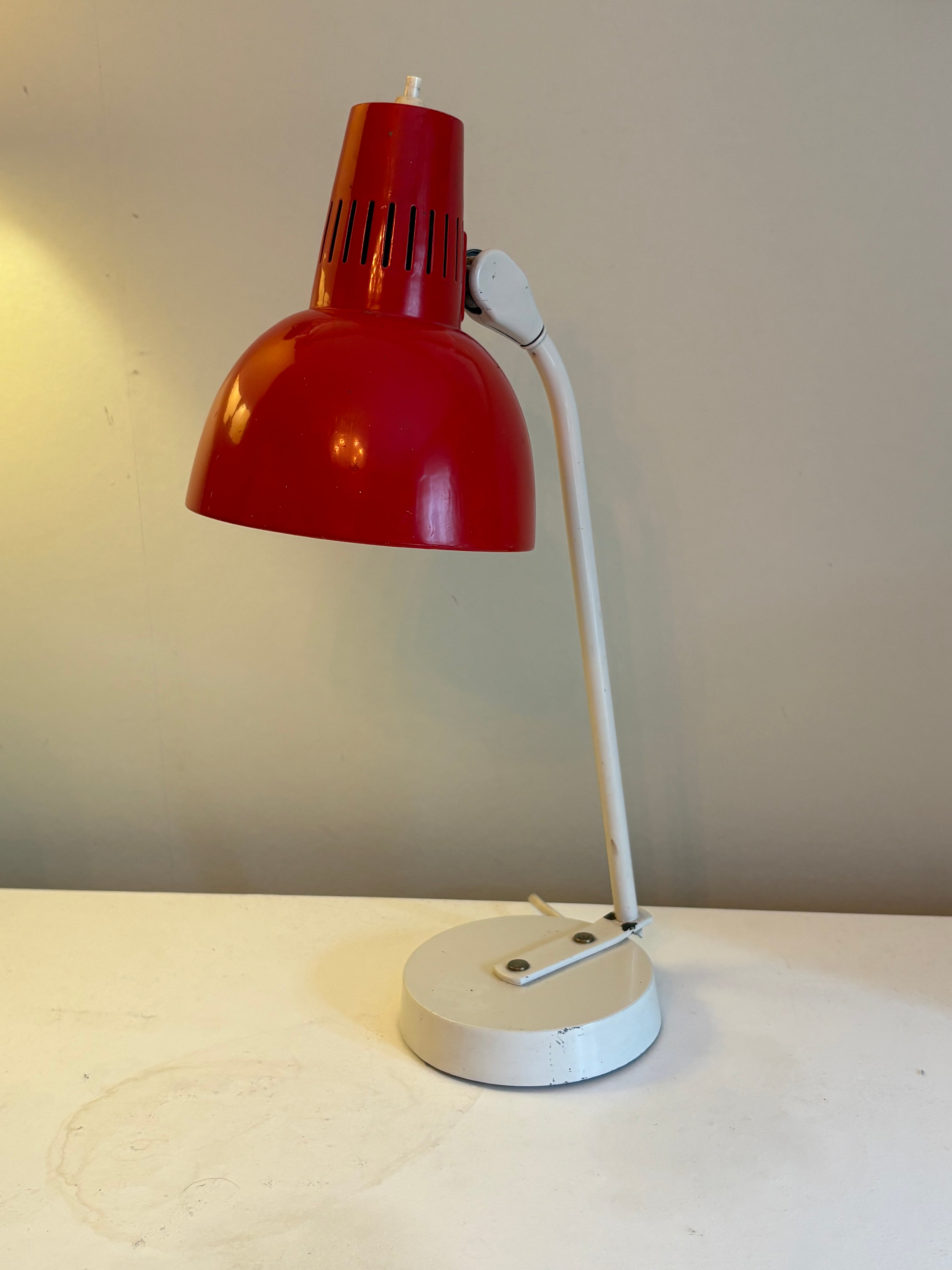 Fin vintage skrivbordslampa 1950/60 tal.