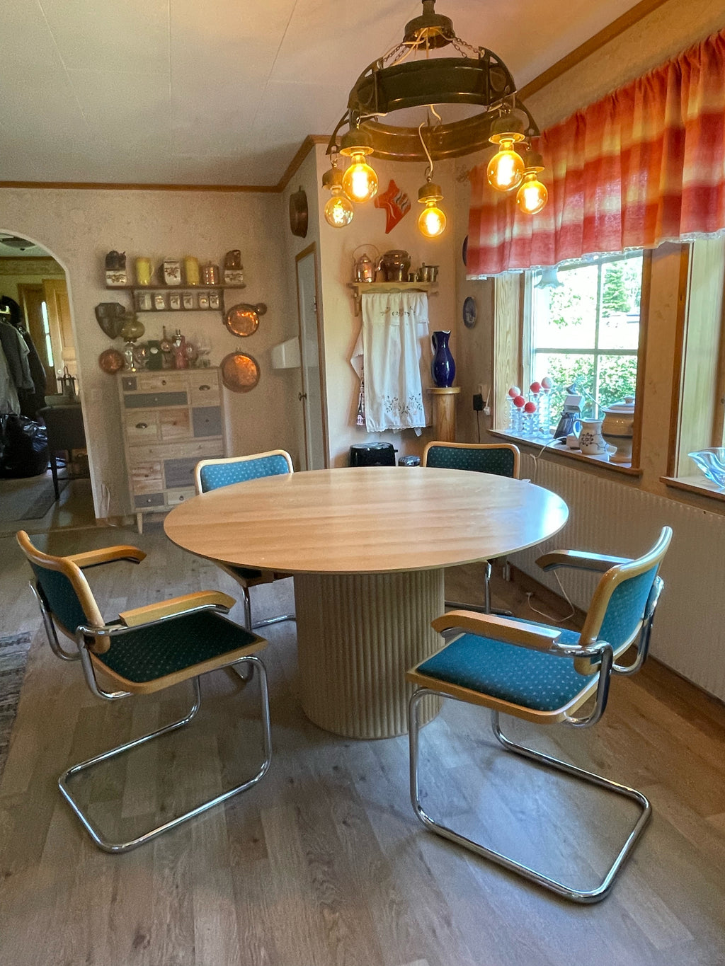 Fyra st vintage karmstolar, Bauhaus armchair MB05 i fint skick.