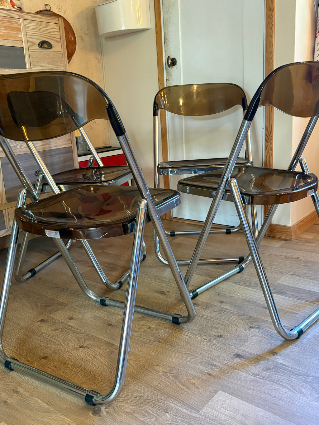 Fyra st vintage ihopfällbara stolar i plast och aluminium 1960 tal från ” Metamobil”