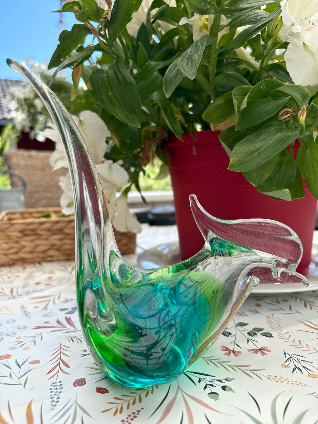 Vacker fågel i konstglas från FM konstglas i Ronneby i nyskick.