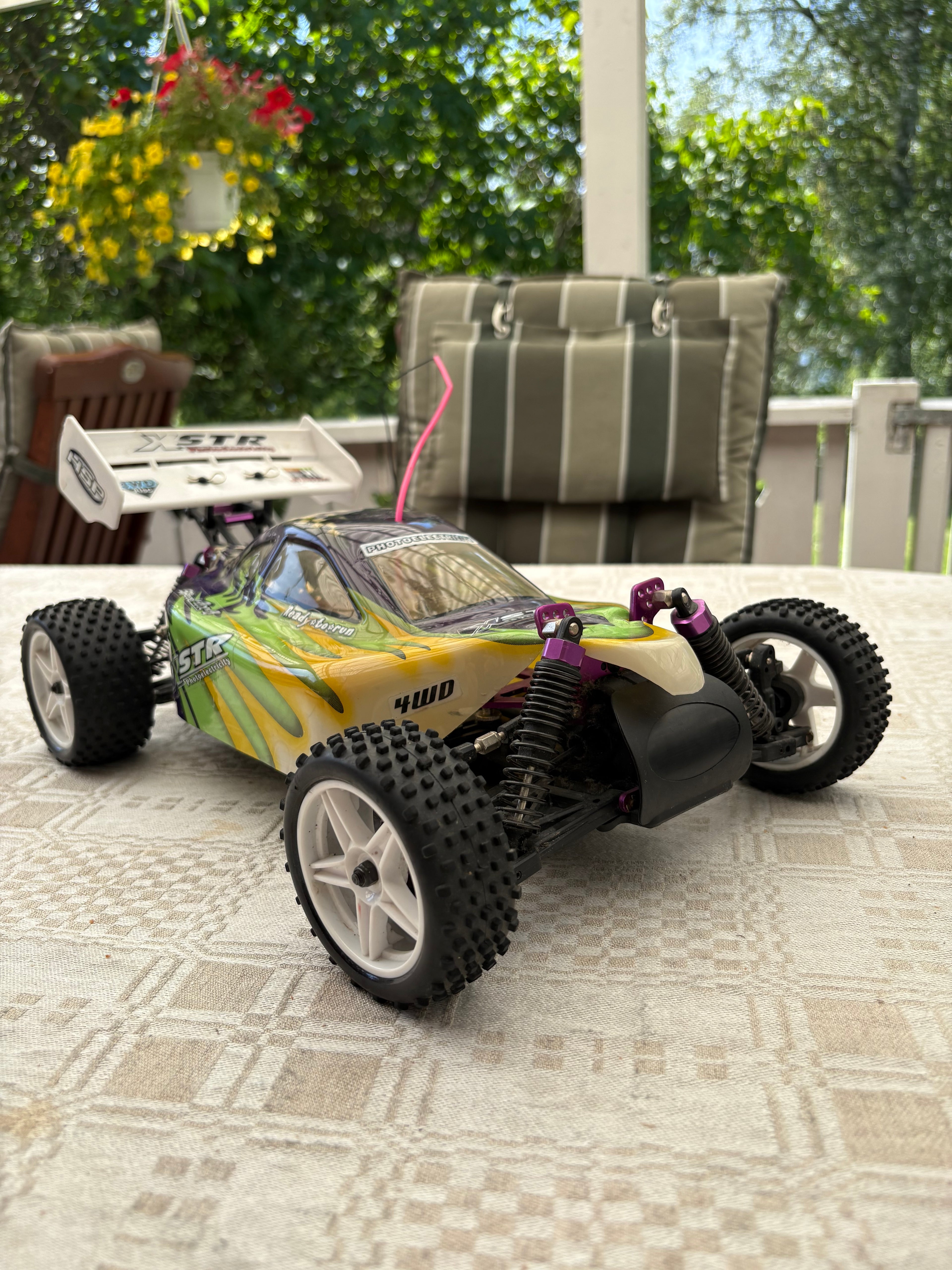 Fin HSP XSTR 4 WD Buggy.