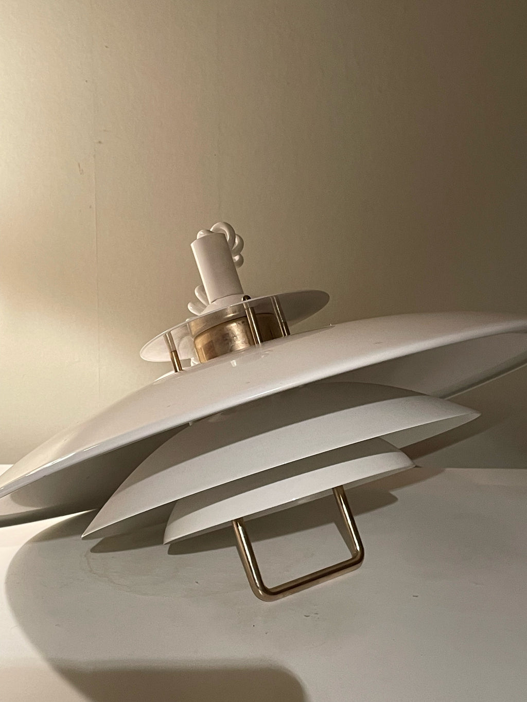 Fin retro taklampa från Belid i nyskick.