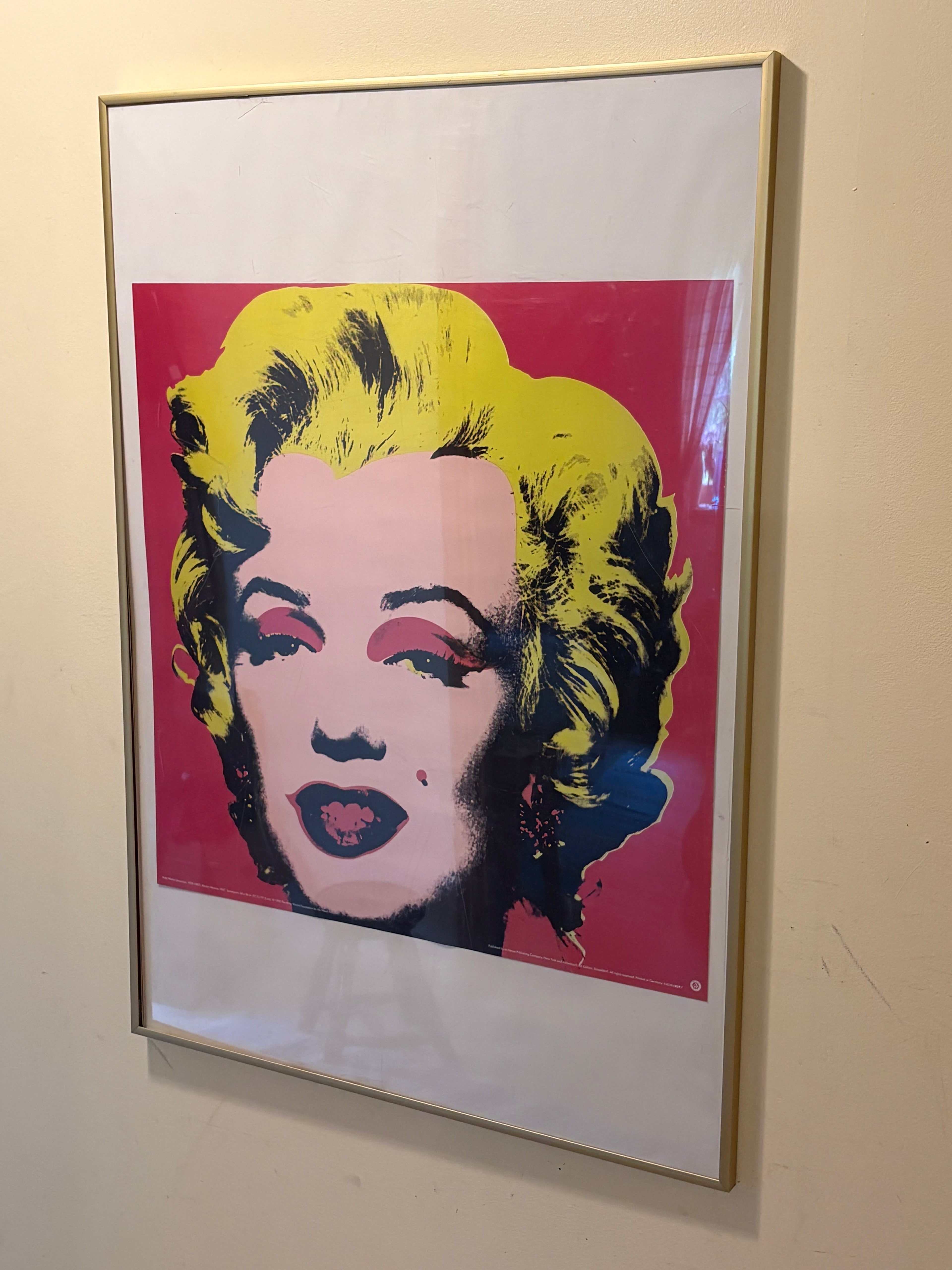 Andy Warhol inspirerad konst, tryck. Porträtt av Marilyn Monroe 1993. Andy Warhol foundation loggan finns.