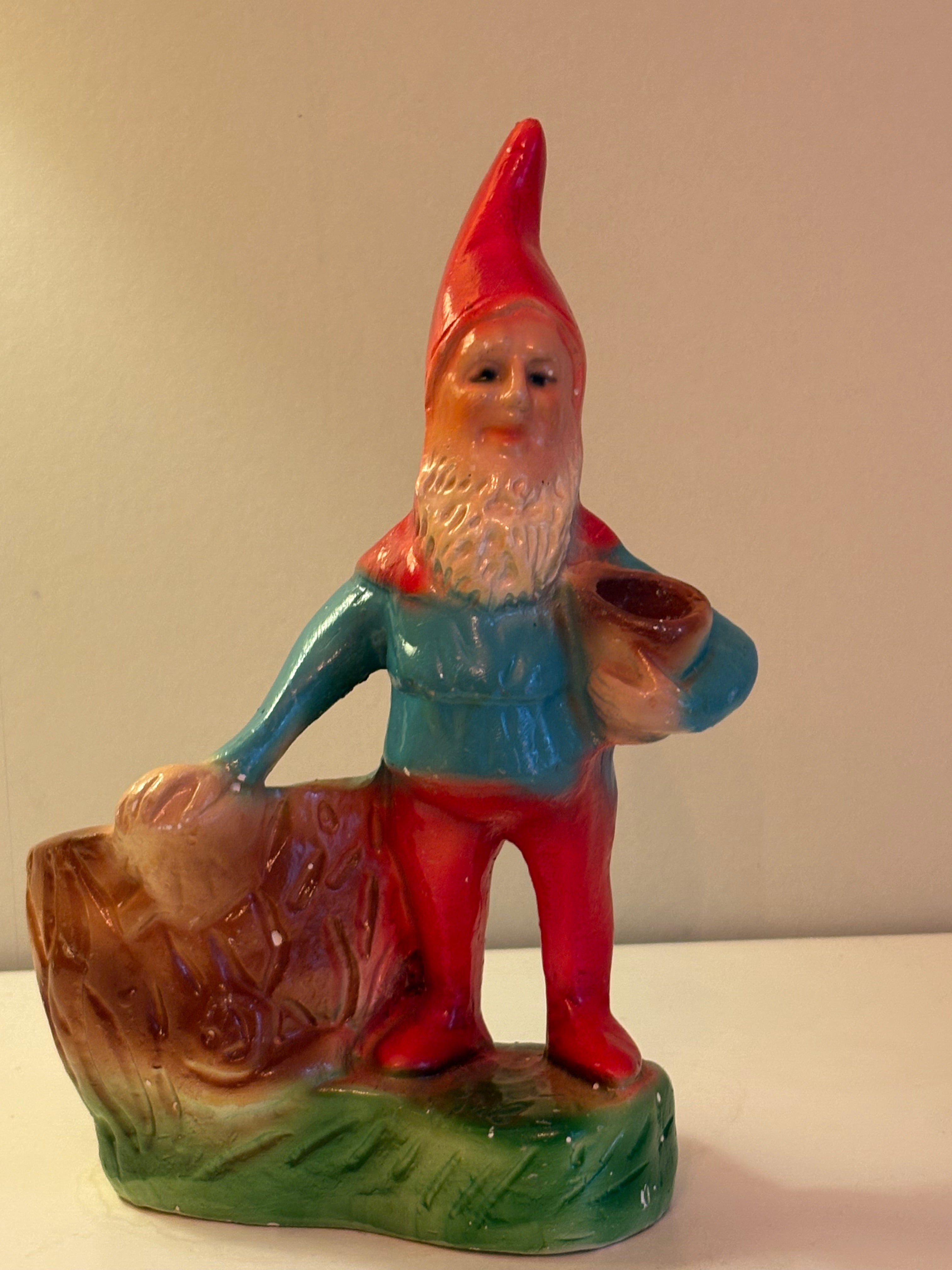 Vintage tomte i porslin 1950 tal i mycket fint skick.