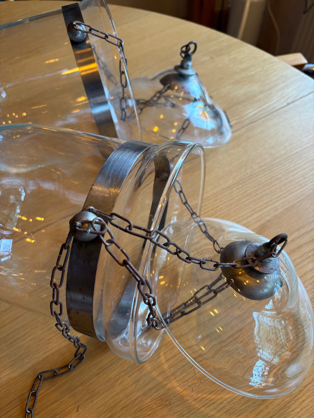 Tre st antika ” Colonial Bell Jar Glass Lanterns i mycket fint skick.
