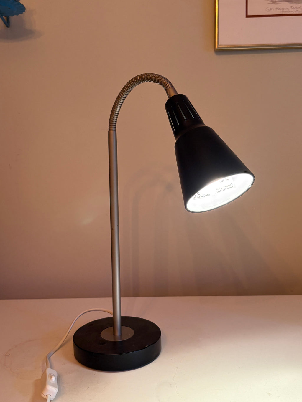 Snygg cool skrivbordslampa från IKEA 1970 tal.