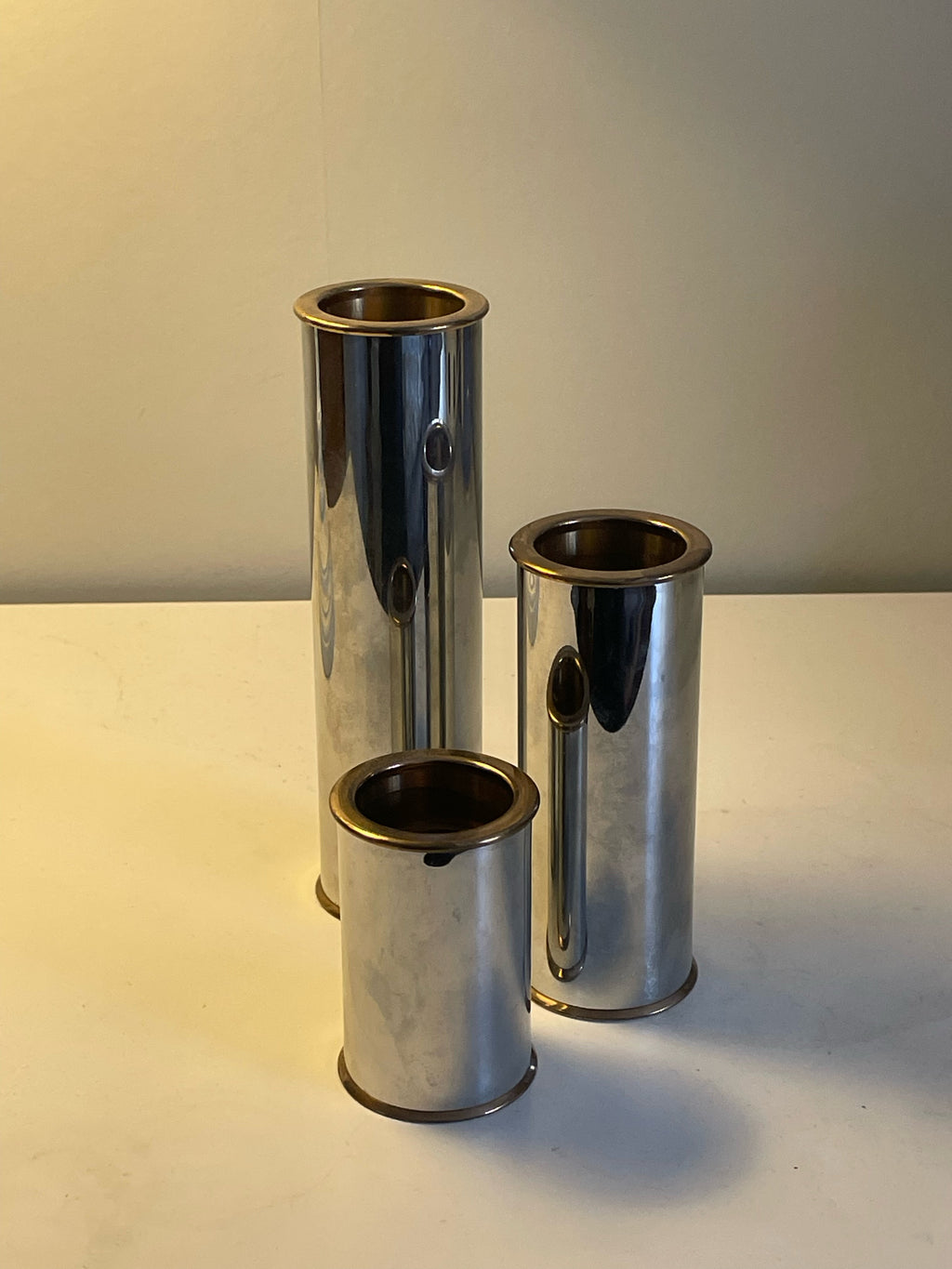 Tre st ljushållare, designade utav Staffan Englesson. Cylinder 2000 i mycket fint skick 1980 tal.