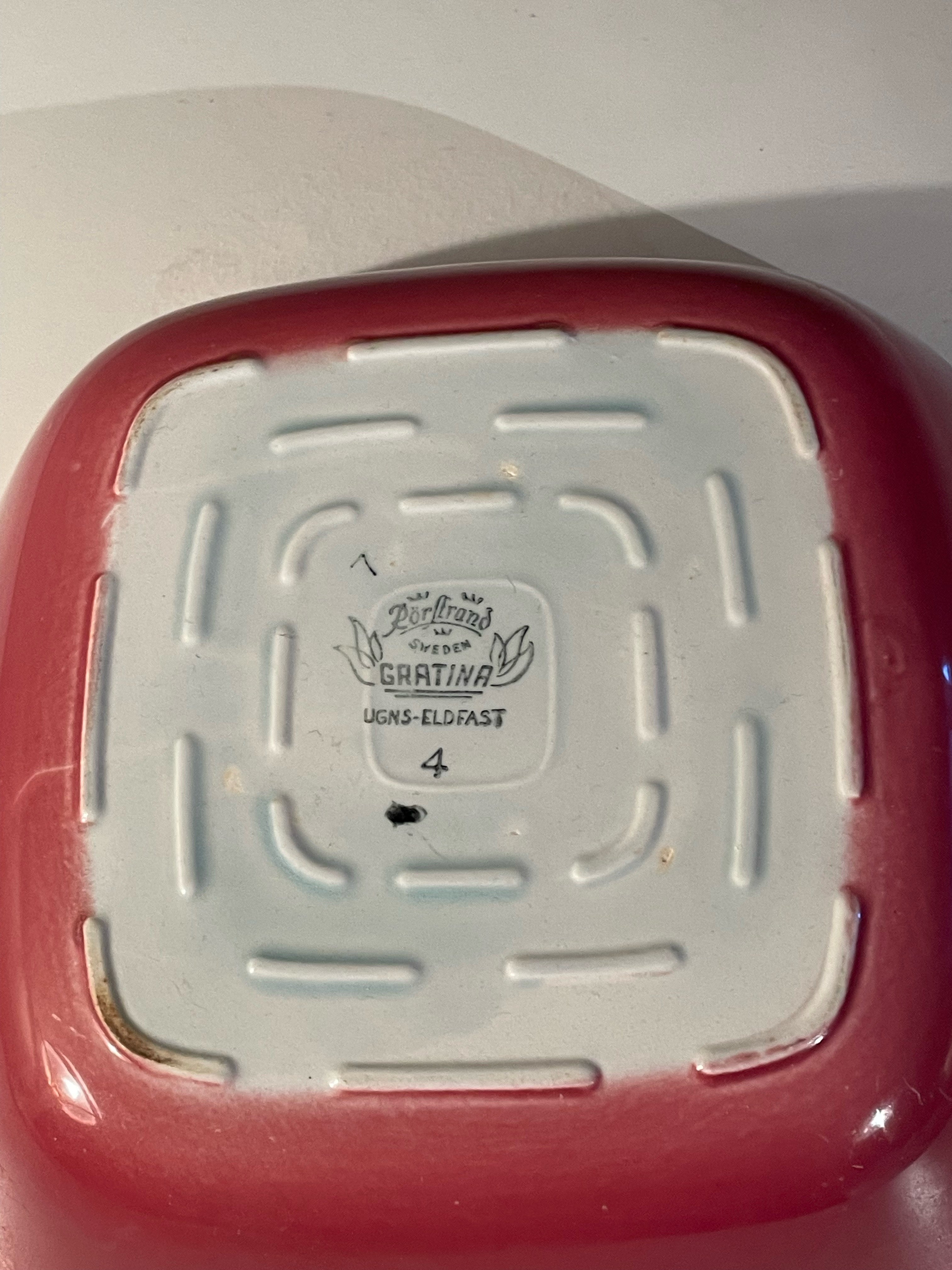 Fin vintage eldfast form från Rörstrands ” Gratina” 1960/70 tal.