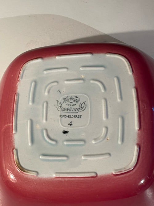 Fin vintage eldfast form från Rörstrands ” Gratina” 1960/70 tal.