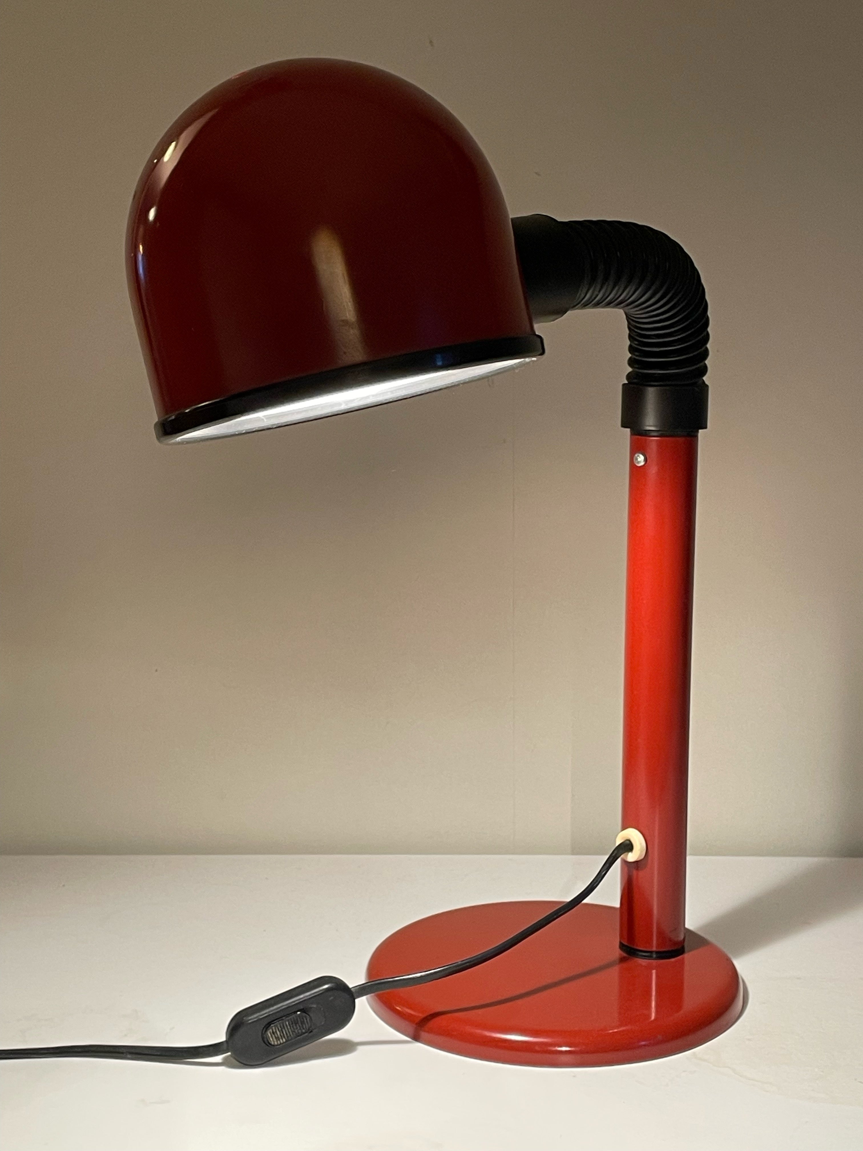 Vintage skrivbordslampa från Fagerhults lampan ” Kobra” i fint skick.