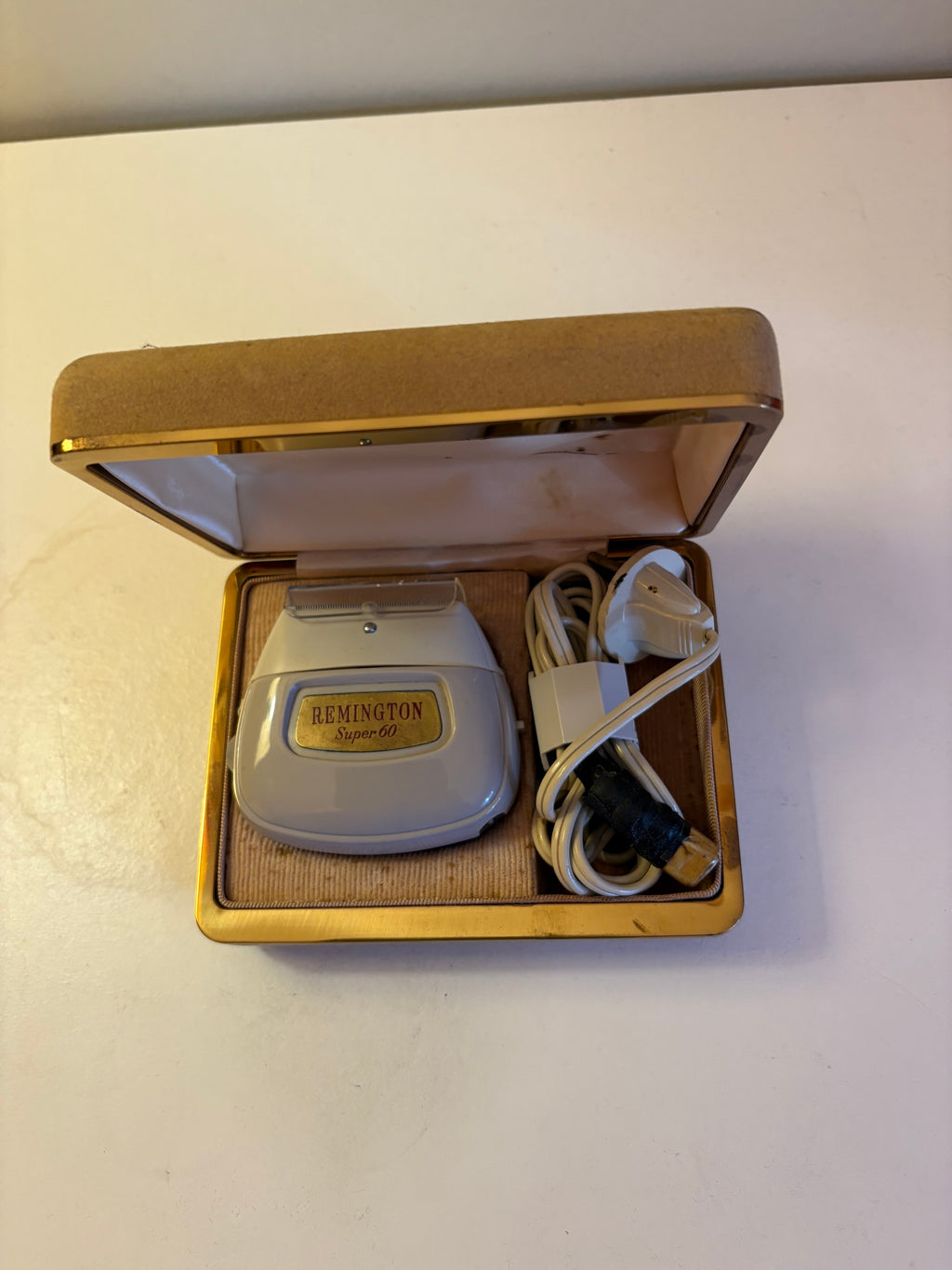 Cool vintage rakapparat , Remington Super 60 i nyskick.