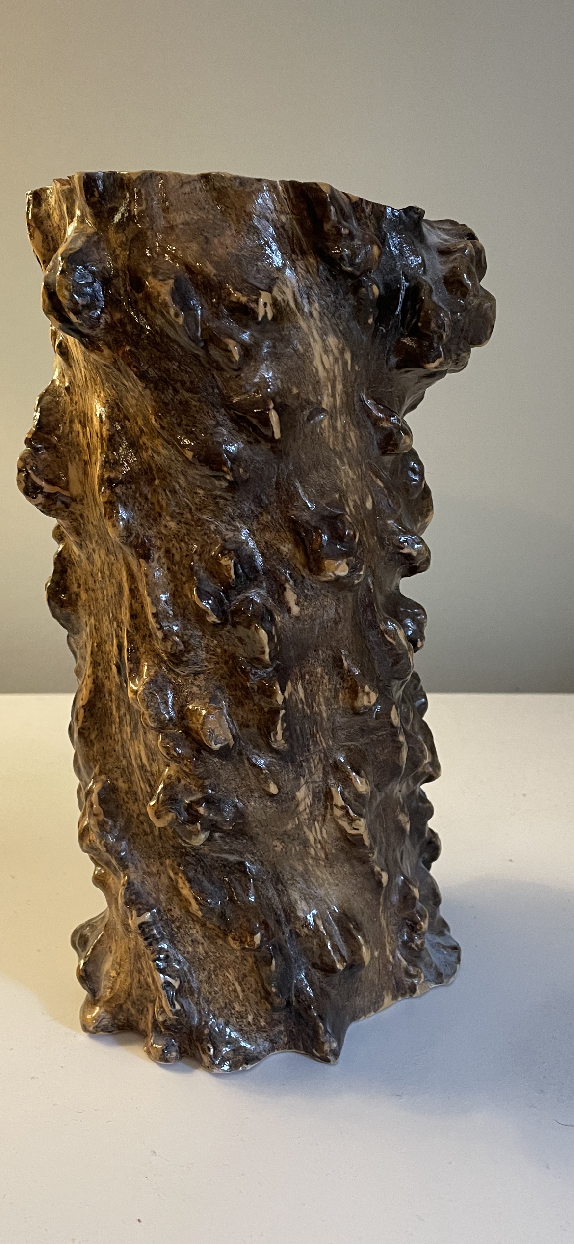 Vacker vintage skulptur i keramik i fint skick.