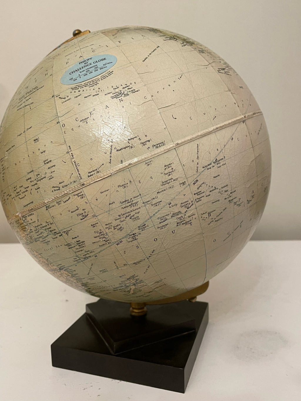 Vintage jordglob 1950 / 60 tal från ” Philips 10 Challange Globe” .