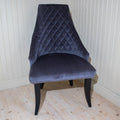 Nyproducerad stol i antik design. Vackra möbler från MAT Furniture.