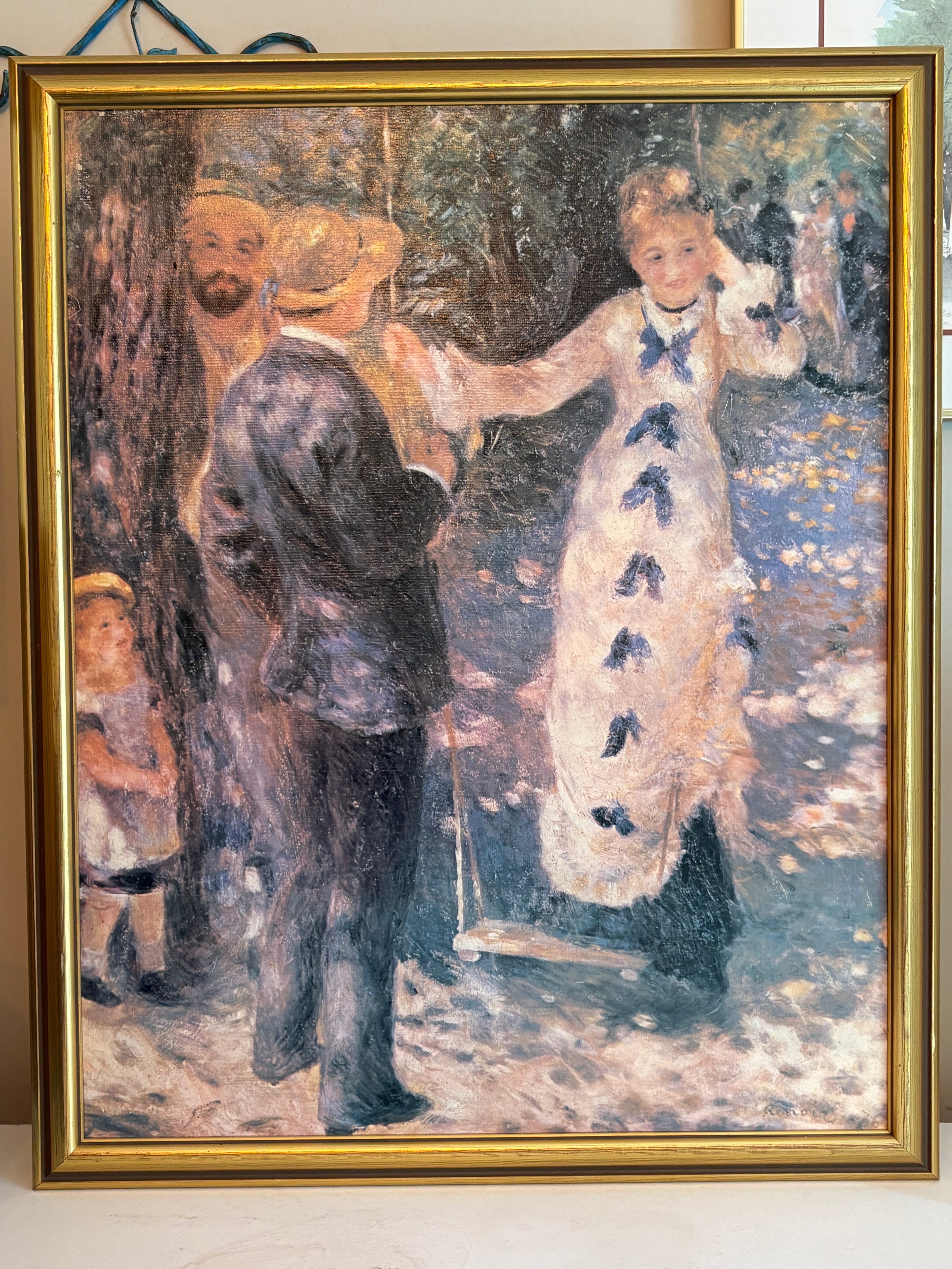 Vacker reproduktion utav Pierre August Renoir’s målning ” The swing” målad i olja på duk med fin ram.