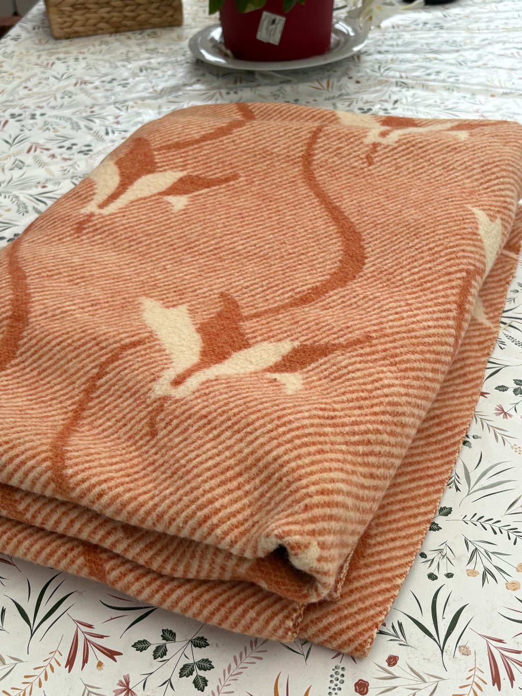 Stor mysig vintage ullpläd i nyskick.