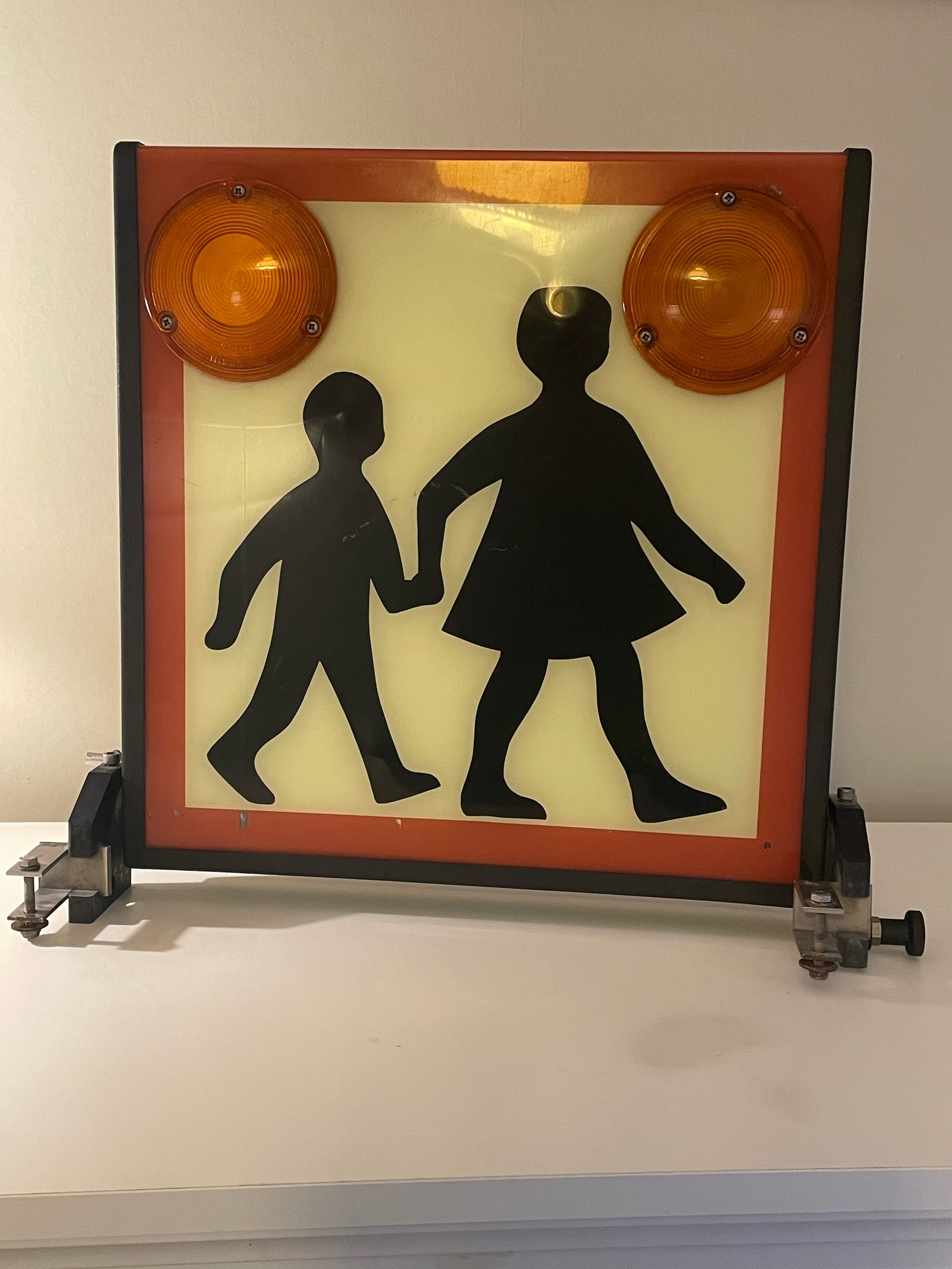 Busskylt som kan göras om till en kul lampa.