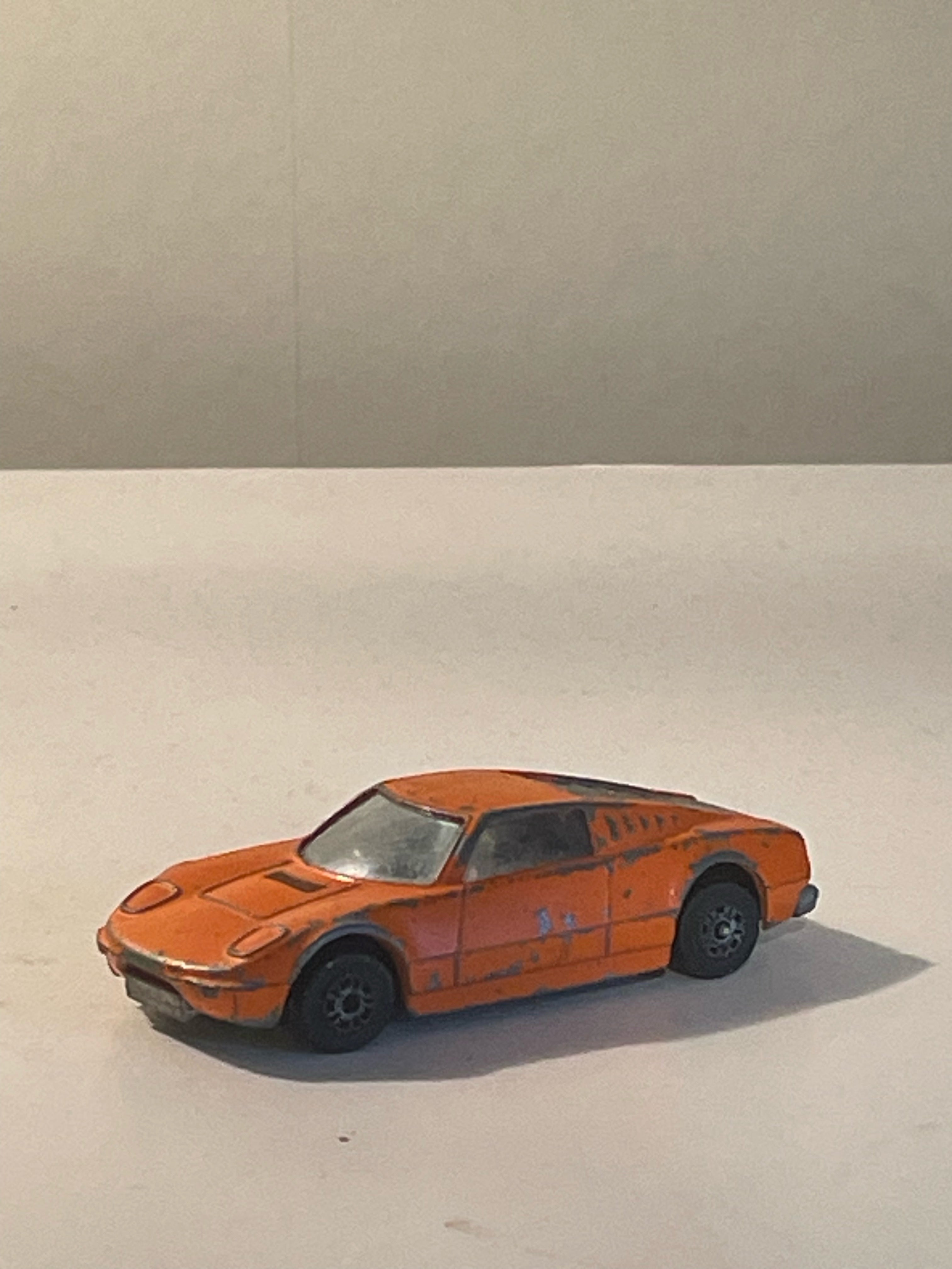 Vintage leksaksbilar 1960/70 tal från Corgi och Matchbox, riktiga klassiker.