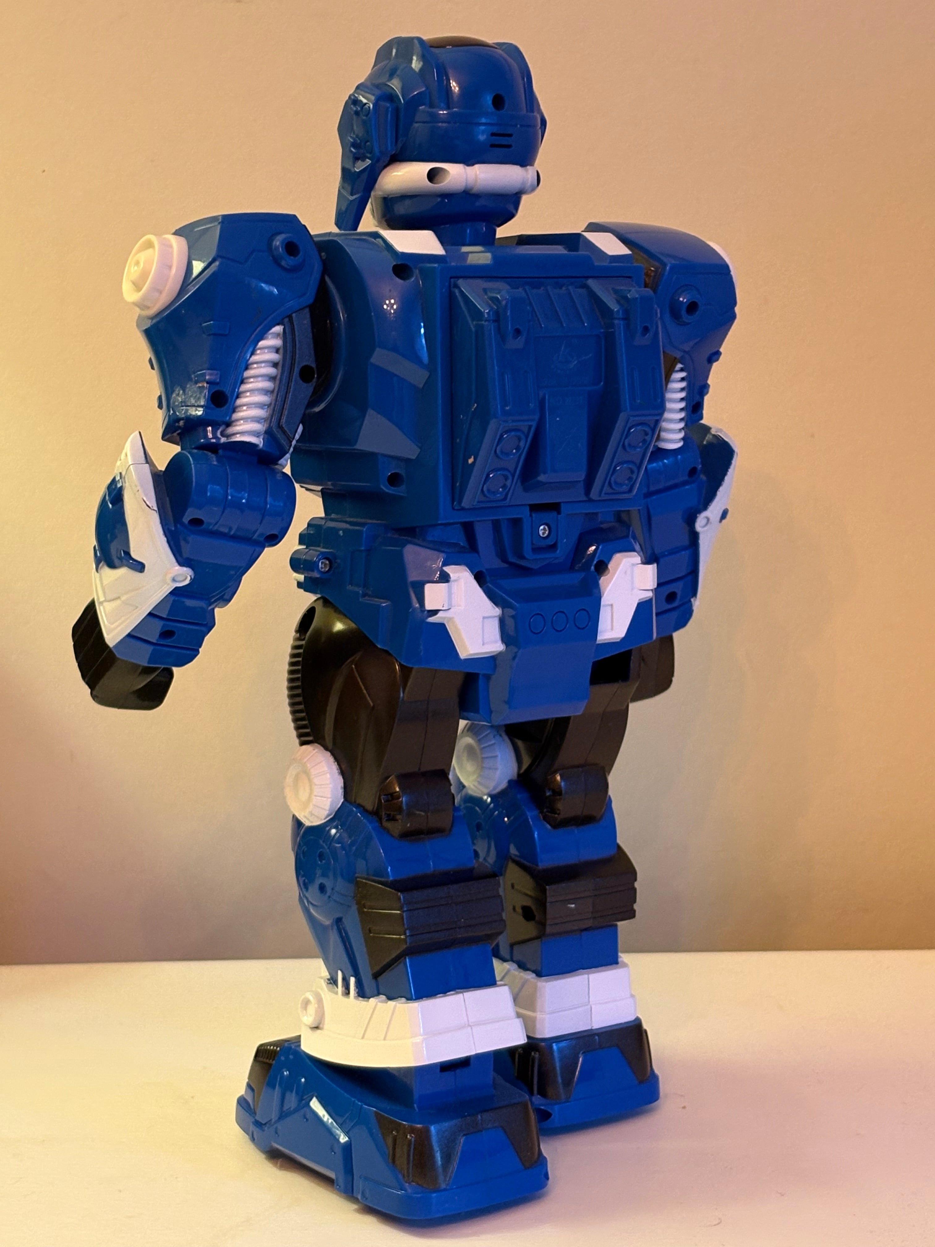Retro Transformer med fungerande kontroll i mycket fint skick, 1980 tal.