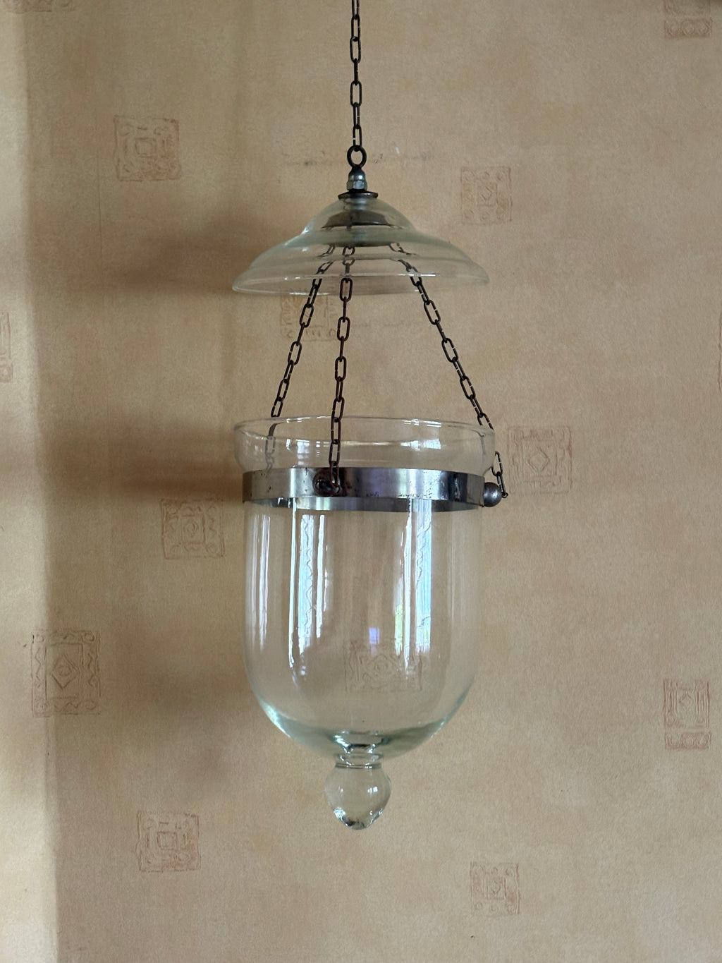 Tre st antika ” Colonial Bell Jar Glass Lanterns i mycket fint skick.