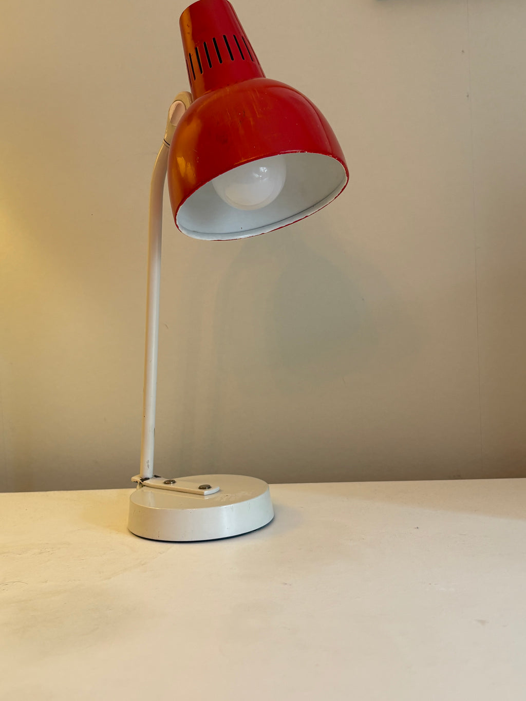 Fin vintage skrivbordslampa 1950/60 tal.