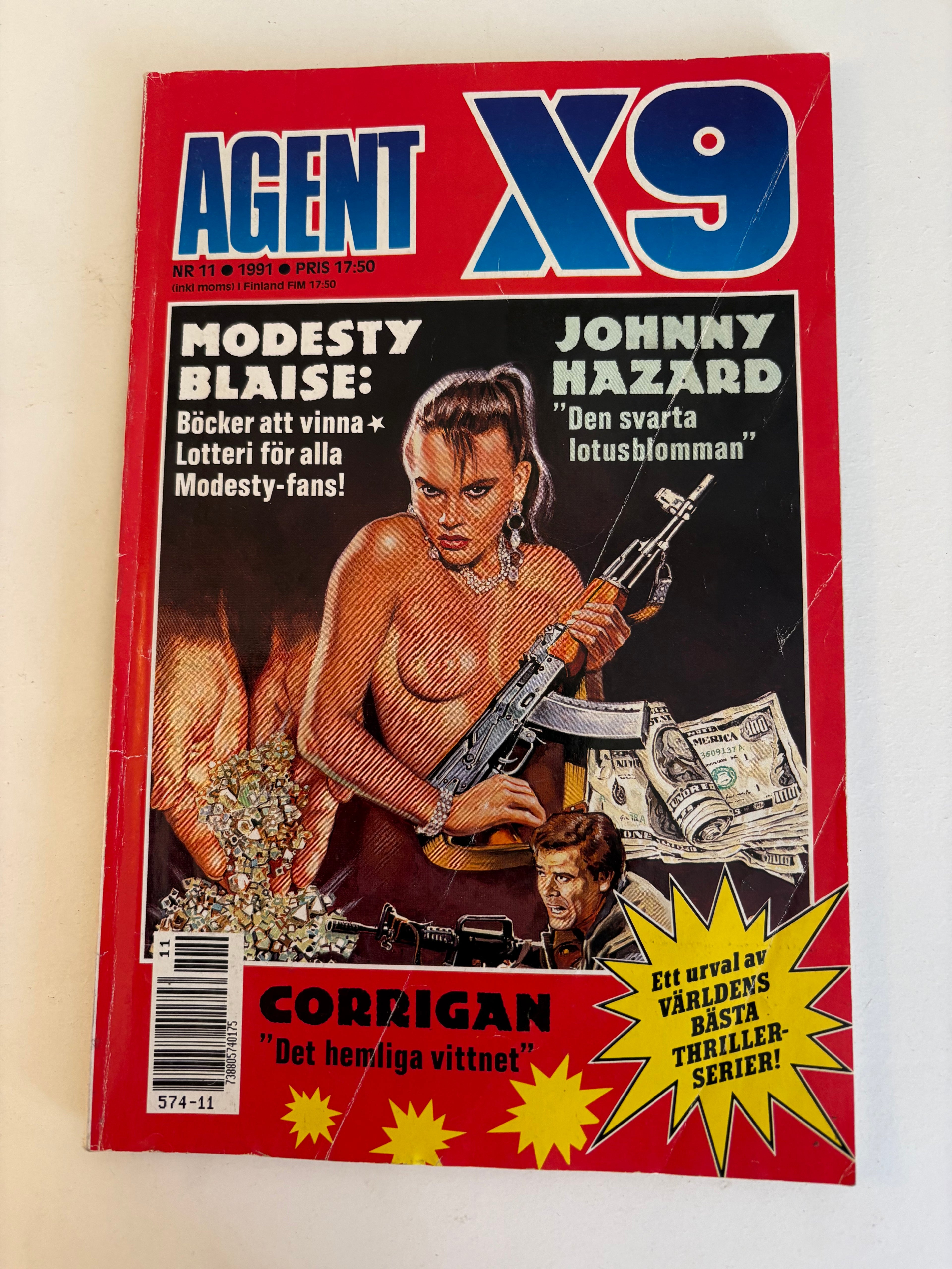 Fem st retro Agent X9 varav Agent Modesty Blaise från 1968.