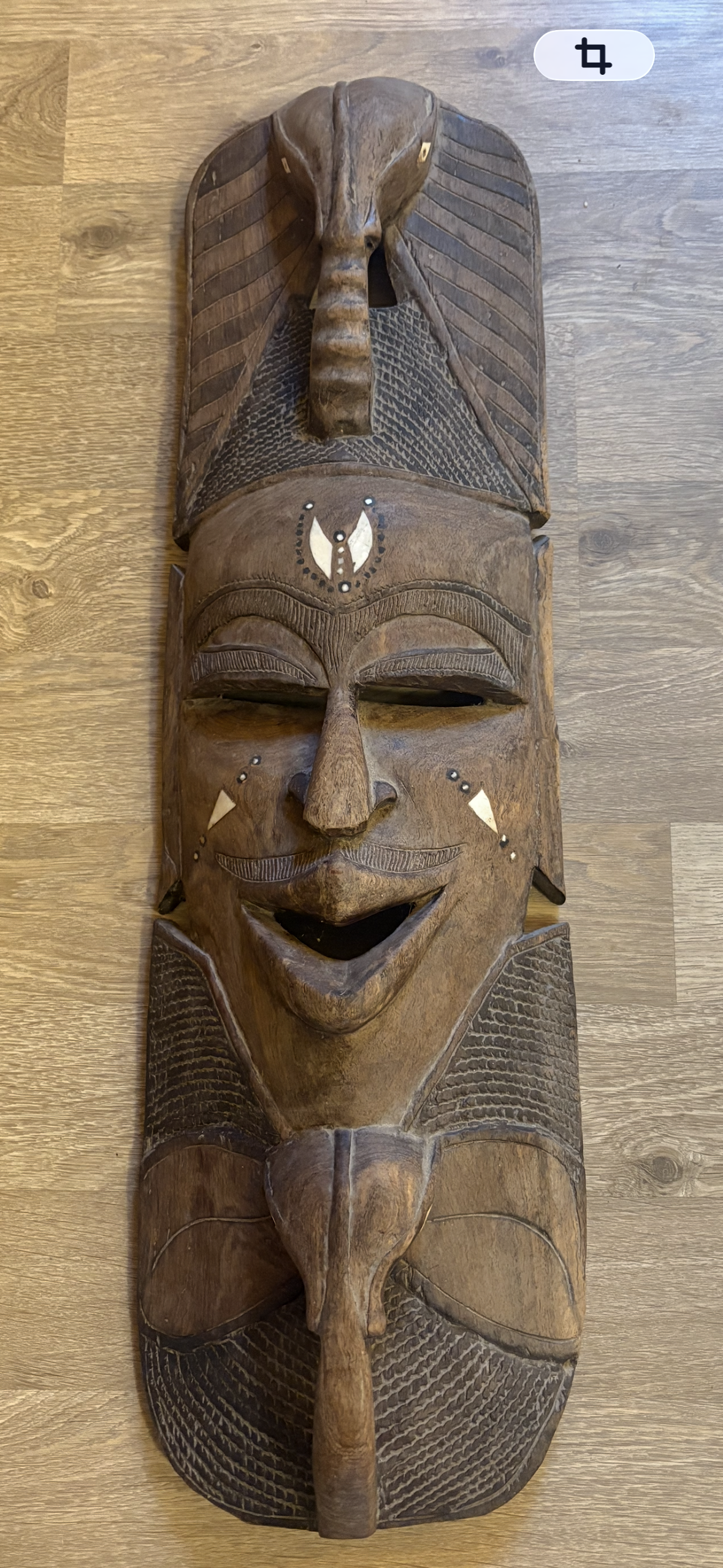 Autentisk trä ansiktsmask med tydlig centralafrikansk / Kongolesisk stil. Songye Kifwebe alt Luba inköpt i Kongo.