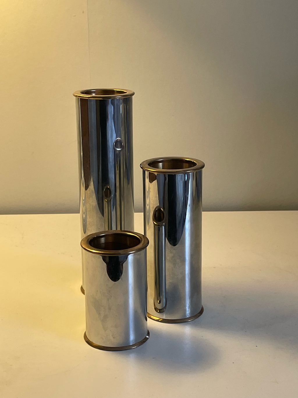 Tre st ljushållare, designade utav Staffan Englesson. Cylinder 2000 i mycket fint skick 1980 tal.