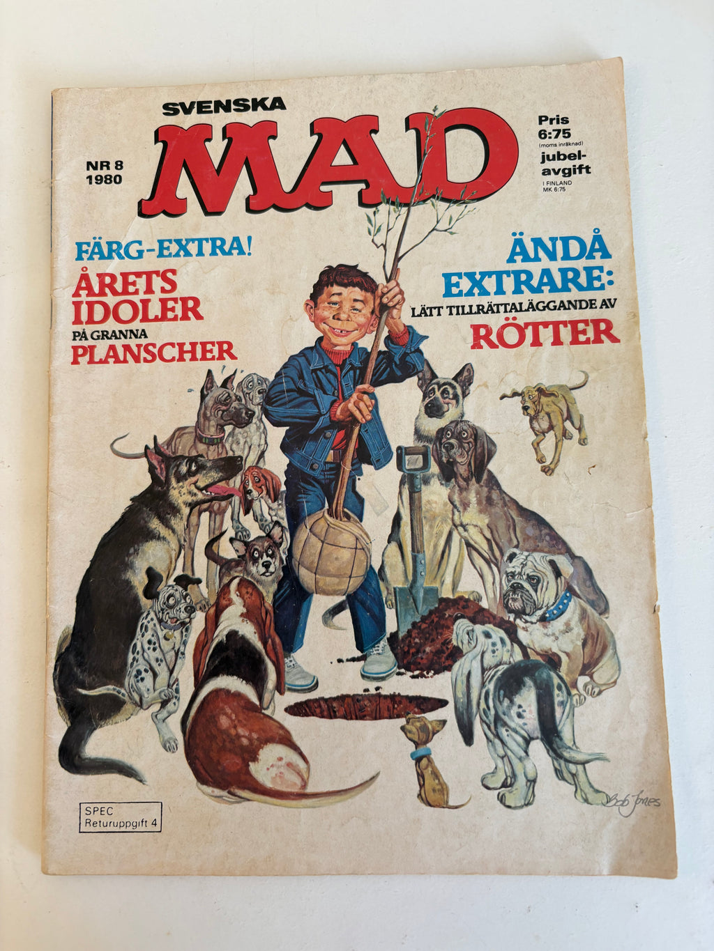 Tio st vintage seriealbum av Svenska MAD.