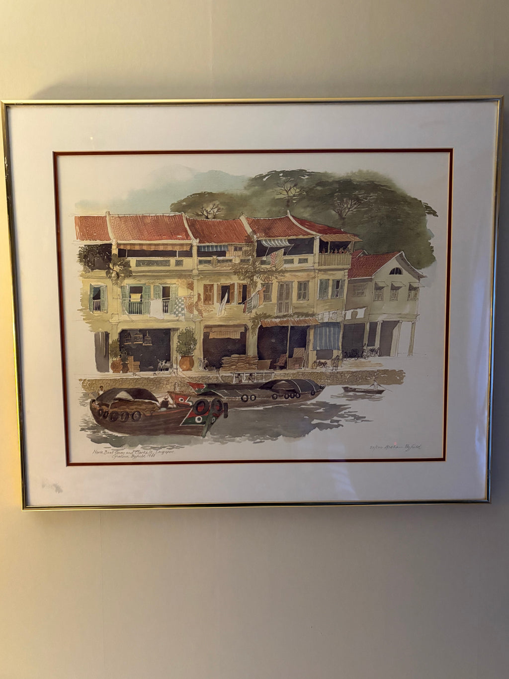 Stor samling utav Graham Byfield litografier. Nio st vackra skildringar och miljöer från Singapore.