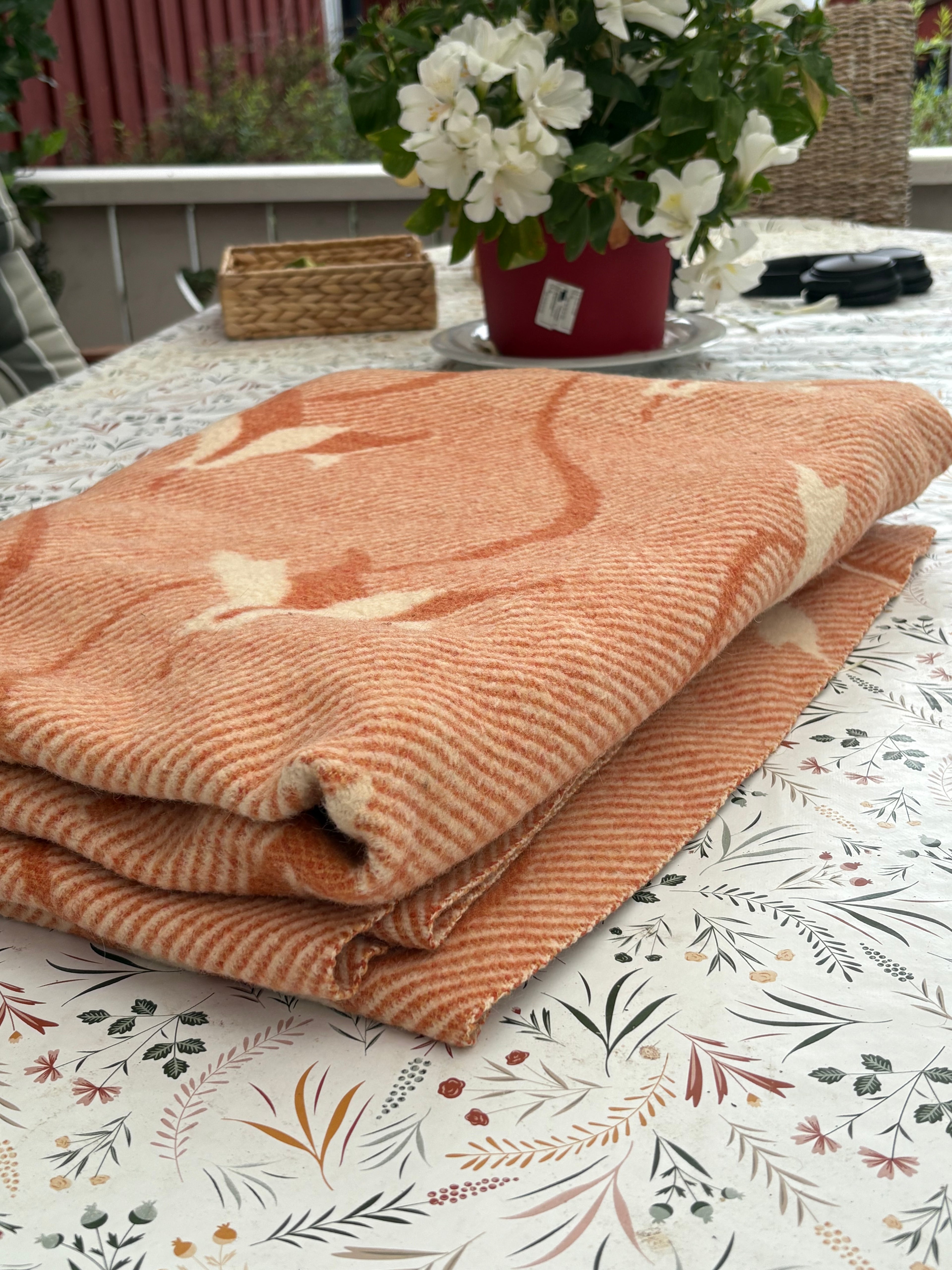 Stor mysig vintage ullpläd i nyskick.