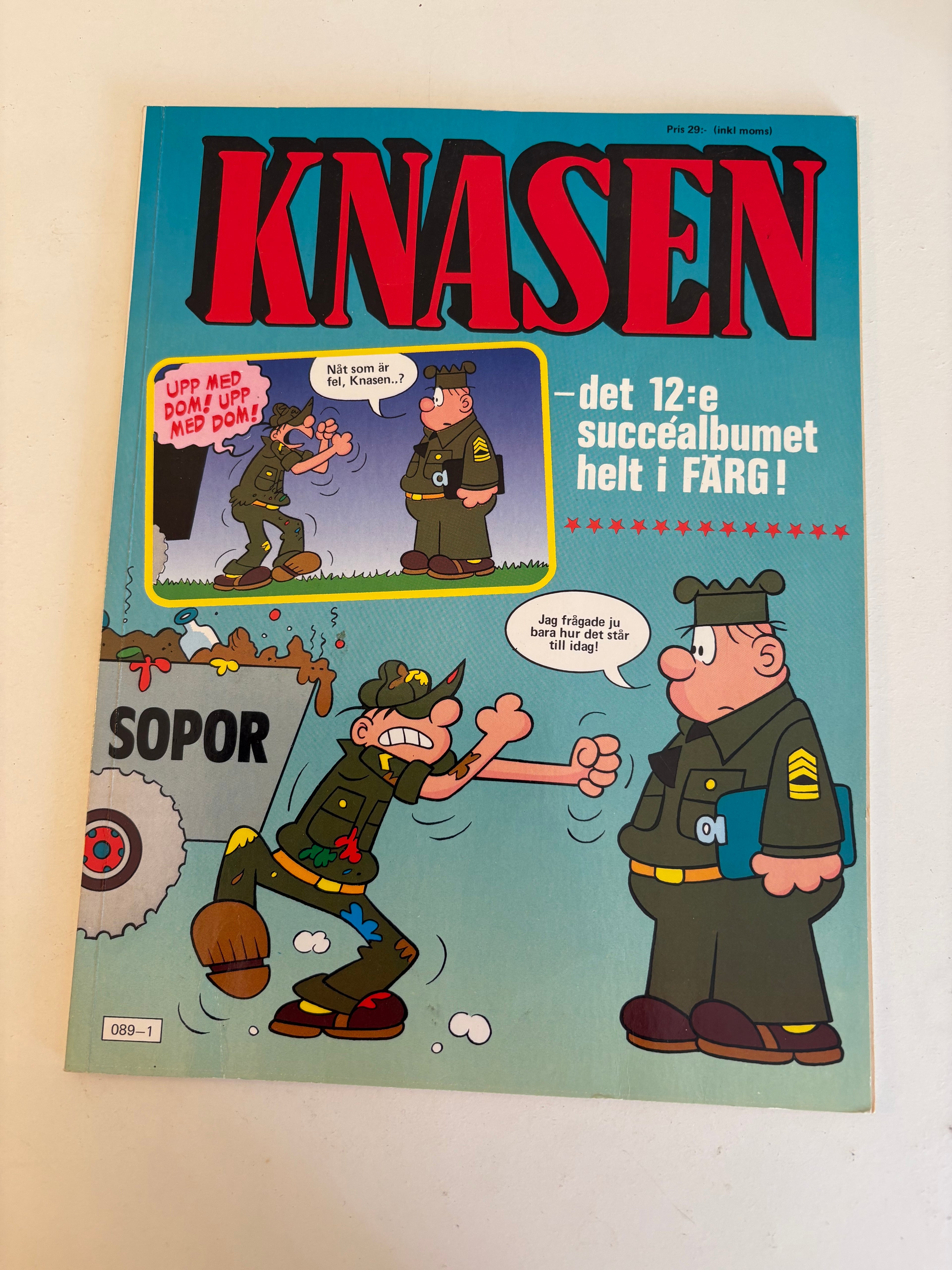 Fyra st retro seriealbum av den Svenska klassikern ” Knasen” i fint skick.